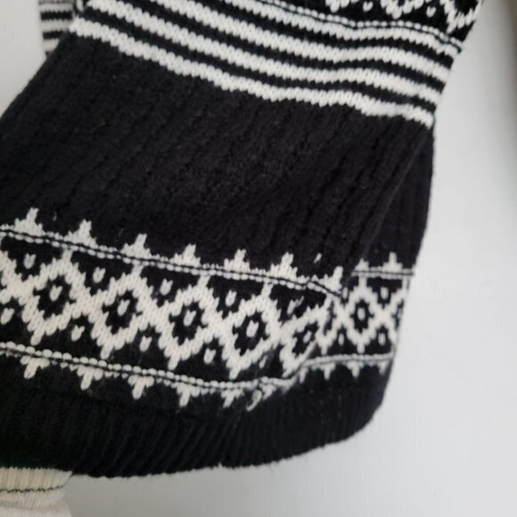 Forever 21 Oversize Thick Chunky Knit Long Sleeve Button Front Cardigan Sweater - Picture 7 of 8